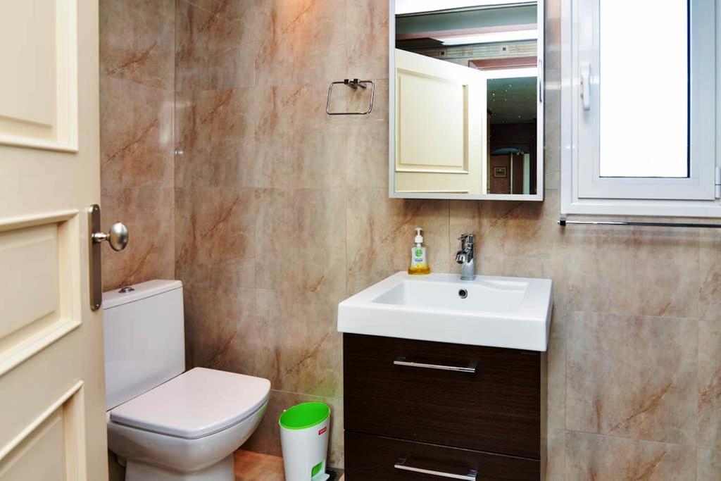 165 Sm Penthouse Maisonette Apartment Atenas Exterior foto
